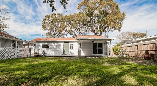 4710 W PRICE AVENUE, Tampa, FL 33611
