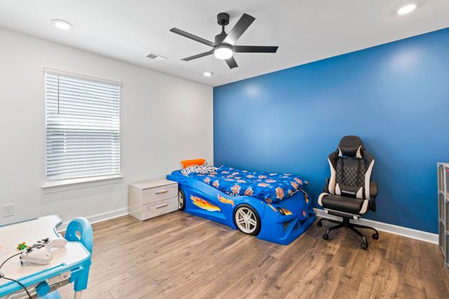 715 Upton Way, Myrtle Beach, SC 29579