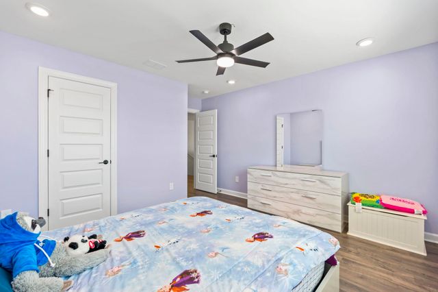 715 Upton Way, Myrtle Beach, SC 29579