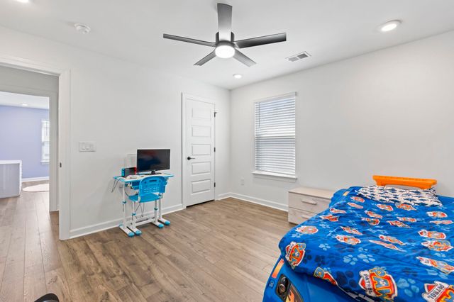 715 Upton Way, Myrtle Beach, SC 29579