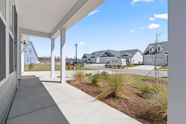 715 Upton Way, Myrtle Beach, SC 29579