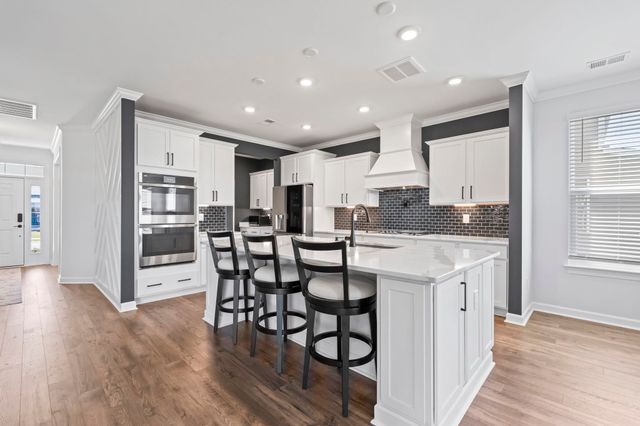 715 Upton Way, Myrtle Beach, SC 29579
