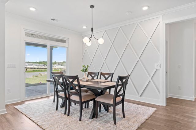 715 Upton Way, Myrtle Beach, SC 29579