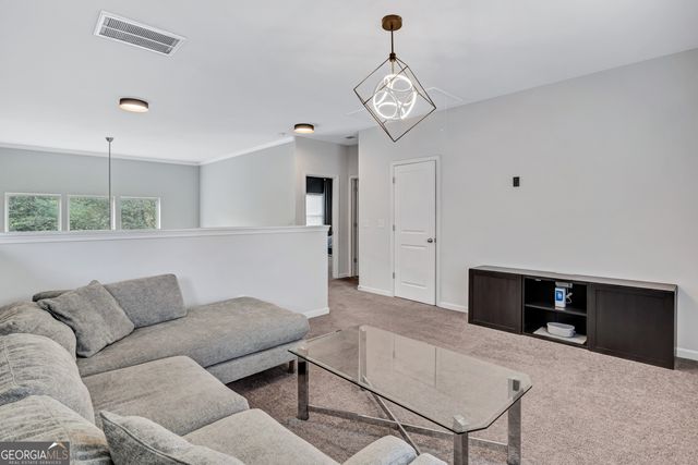 210 Fanleaf Drive, Fairburn, GA 30213