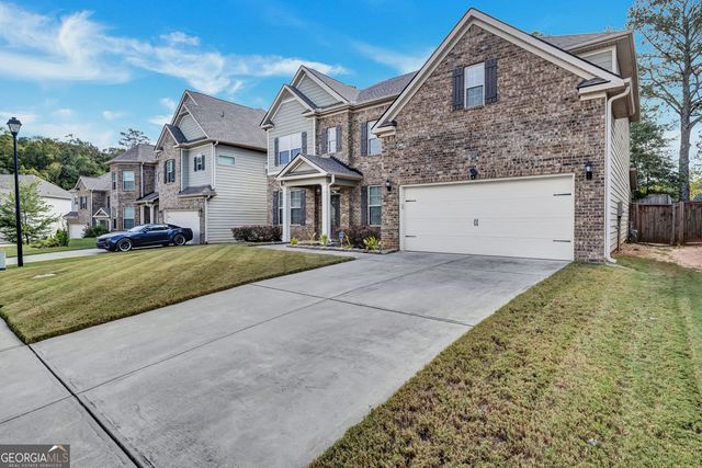 210 Fanleaf Drive, Fairburn, GA 30213