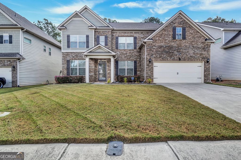 210 Fanleaf Drive, Fairburn, GA 30213