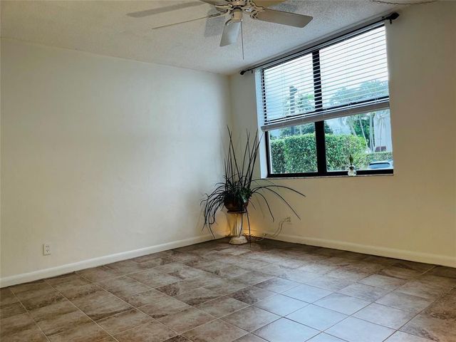 111 Lake Emerald Drive 101, Oakland Park, FL 33309