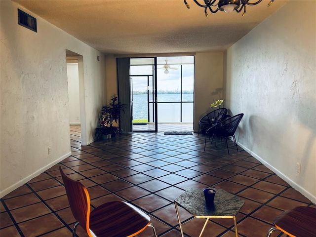 111 Lake Emerald Drive 101, Oakland Park, FL 33309