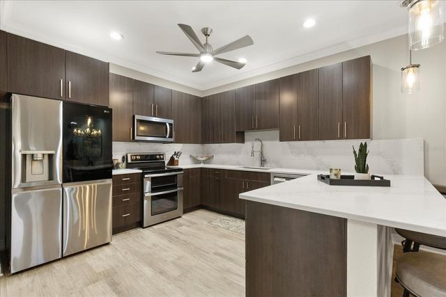 171 VALENCIA CIRCLE, St Petersburg, FL 33716