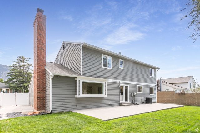 11906 S WOODRIDGE RD, Sandy, UT 84094