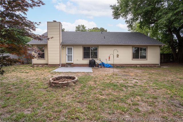 6729 Pacific Avenue, Fayetteville, NC 28314