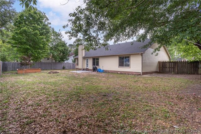 6729 Pacific Avenue, Fayetteville, NC 28314