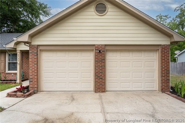 6729 Pacific Avenue, Fayetteville, NC 28314