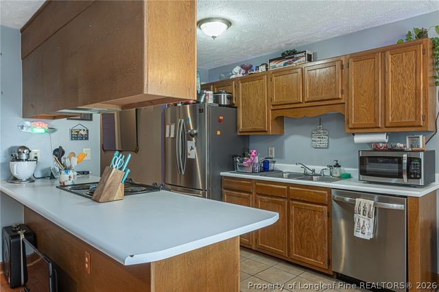 6729 Pacific Avenue, Fayetteville, NC 28314