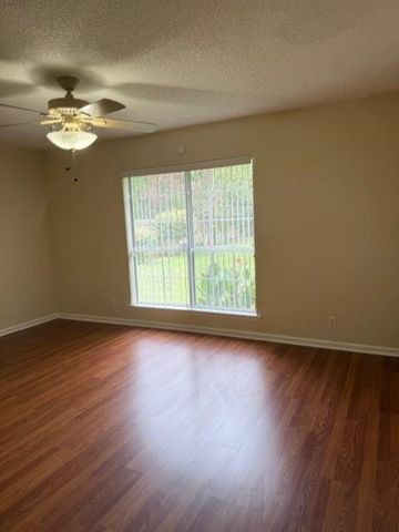 3028 Charing Cross Road, Brunswick, GA 31525