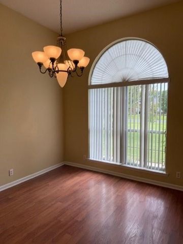 3028 Charing Cross Road, Brunswick, GA 31525