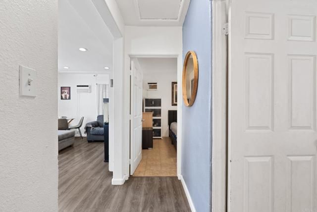 10517 S Normandie Ave., Los Angeles, CA 90044