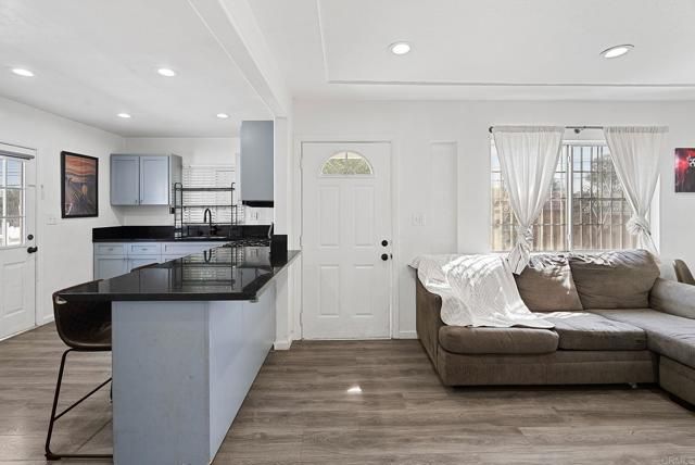 10517 S Normandie Ave., Los Angeles, CA 90044