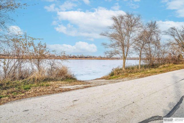 2040 Platteview Drive, Cedar Creek, NE 68016