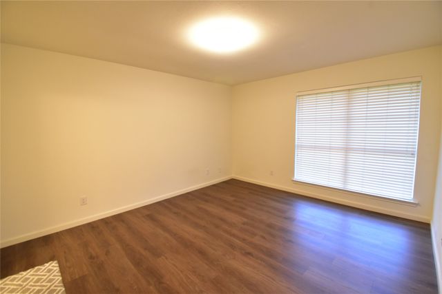 7525 Holly Hill Drive 58, Dallas, TX 75231