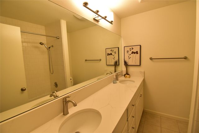 7525 Holly Hill Drive 58, Dallas, TX 75231
