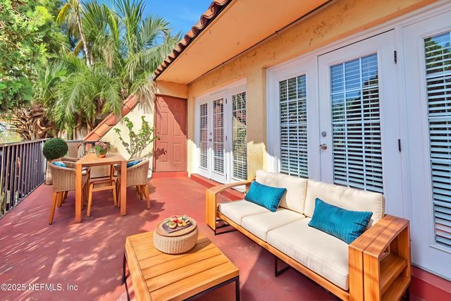 3916 CORRIDA Court 8, Jacksonville, FL 32217