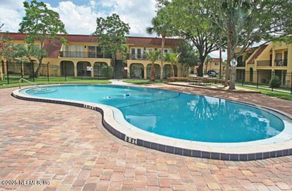 3916 CORRIDA Court 8, Jacksonville, FL 32217