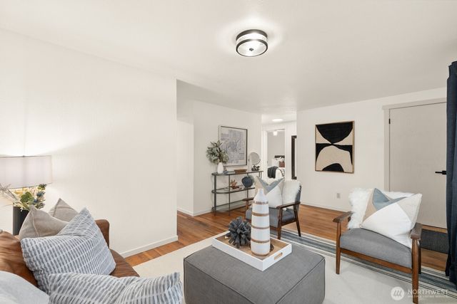 16137 120th Avenue SE, Renton, WA 98058