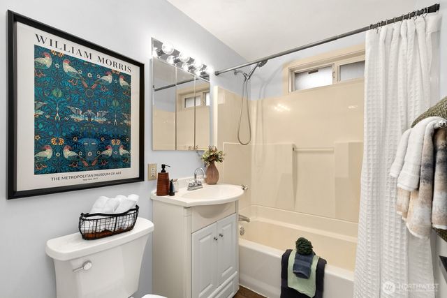 16137 120th Avenue SE, Renton, WA 98058