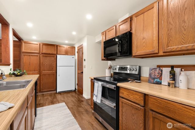 16137 120th Avenue SE, Renton, WA 98058