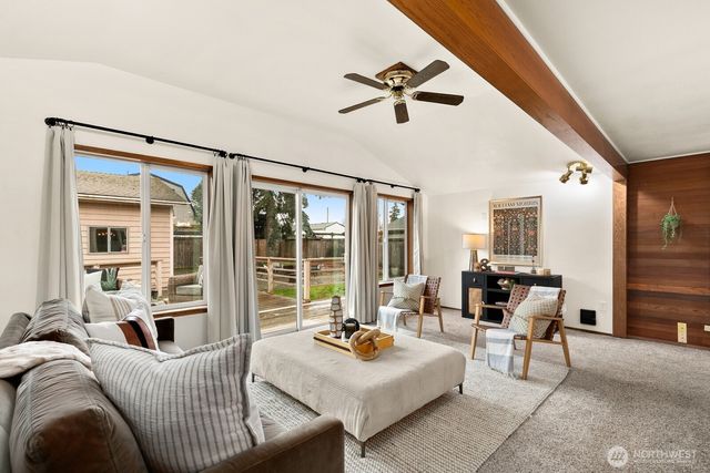 16137 120th Avenue SE, Renton, WA 98058