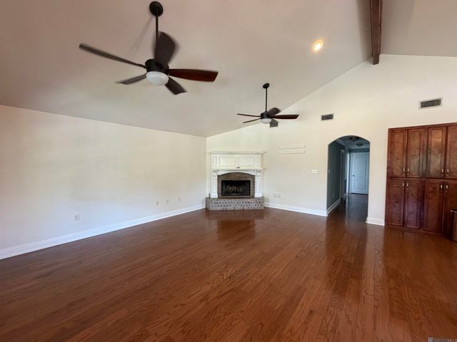 336 N River Rd, Denham Springs, LA 70726