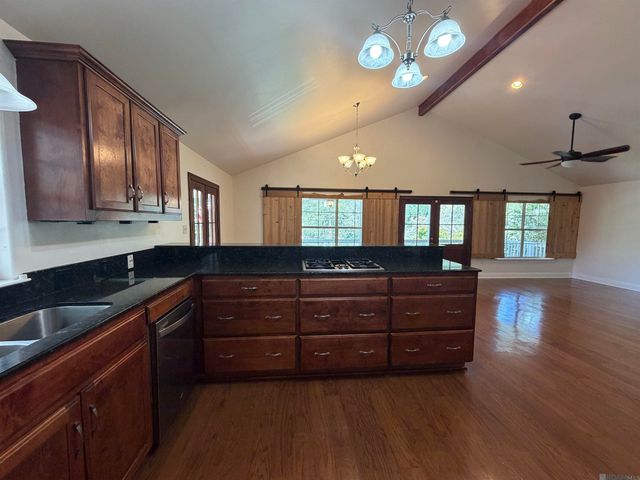 336 N River Rd, Denham Springs, LA 70726
