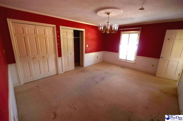 2212 Poor Farm Road, Effingham, SC 29541