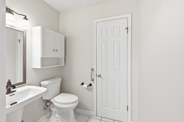 616 Parkside Dr, Thibodaux, LA 70301