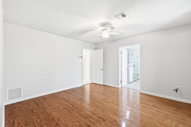616 Parkside Dr, Thibodaux, LA 70301