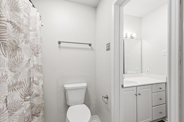 616 Parkside Dr, Thibodaux, LA 70301