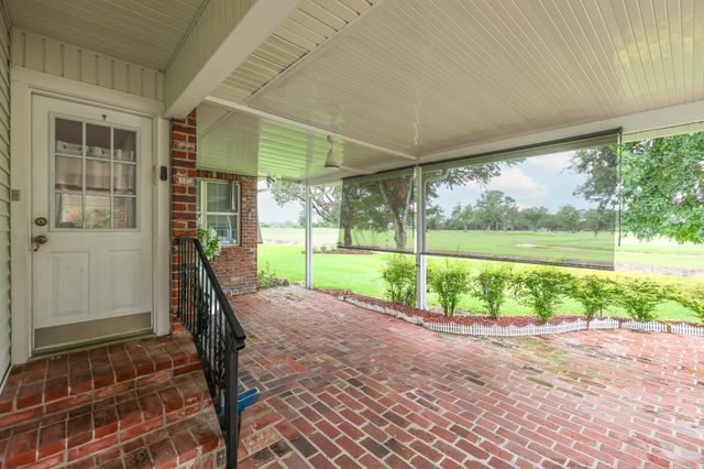 616 Parkside Dr, Thibodaux, LA 70301