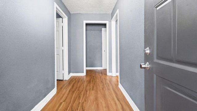 5318 Hemlock Drive, Baytown, TX 77521