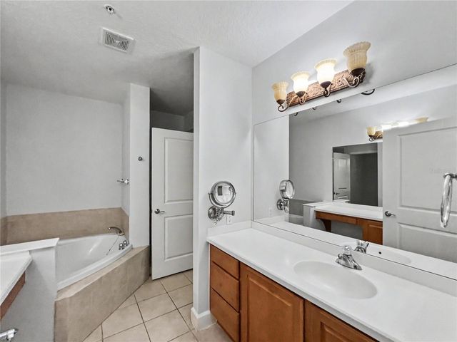 1230 WRIGHT CIRCLE 108, Celebration, FL 34747