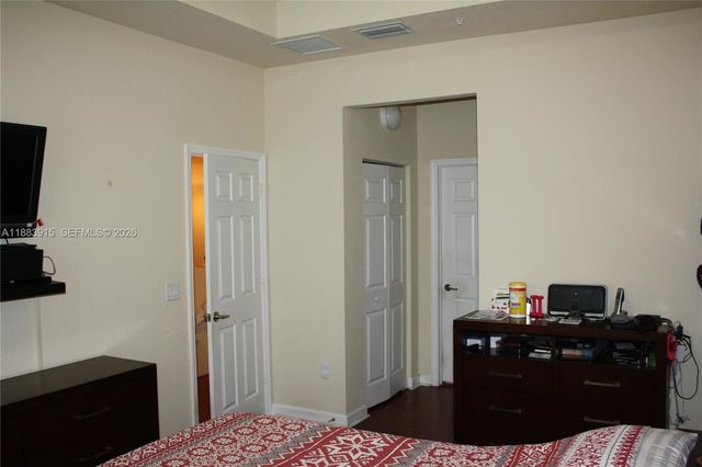 12434 Emerald Creek Manor, Plantation, FL 33325