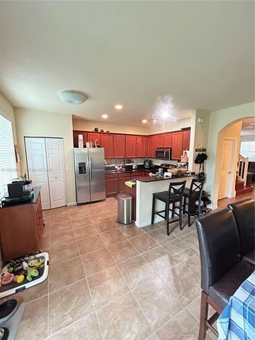 12434 Emerald Creek Manor, Plantation, FL 33325