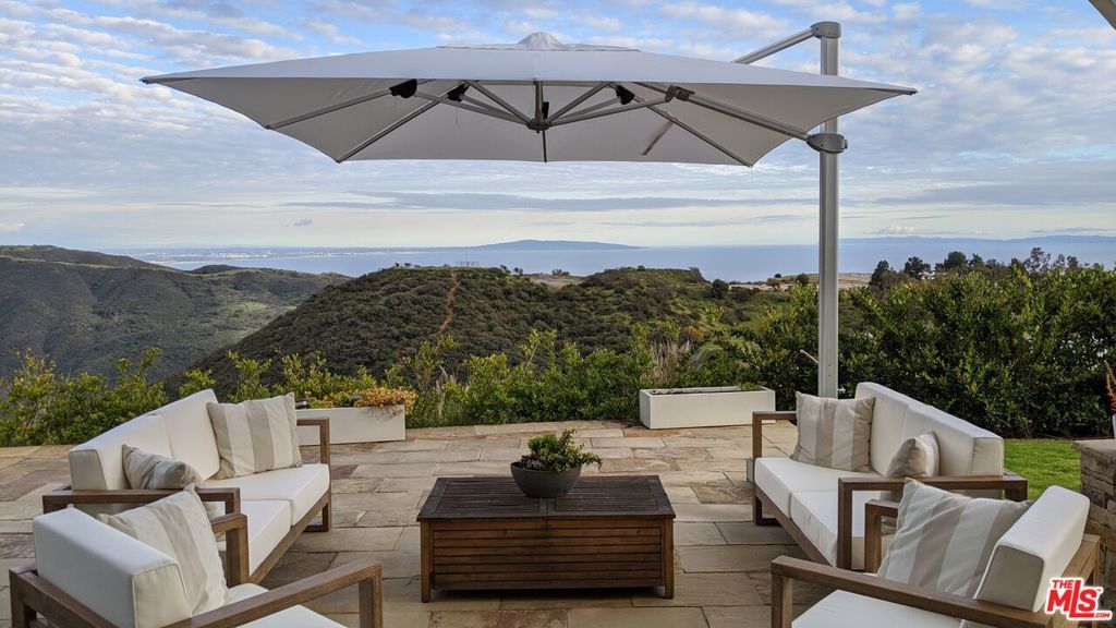 23224 W Paloma Blanca Drive, Malibu, CA 90265