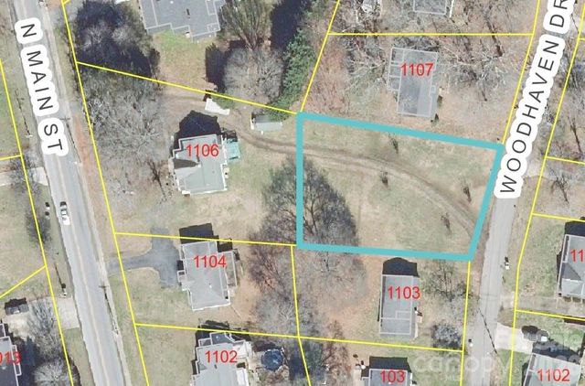 000 Woodhaven Drive, Mount Holly, NC 28120