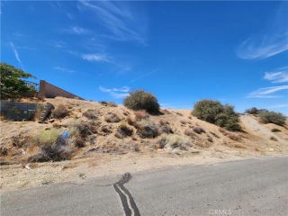 8340 Highland, Oak Hills, CA 92344