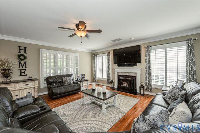 7557 Patriots Landing Pl, Quinton, VA 23141