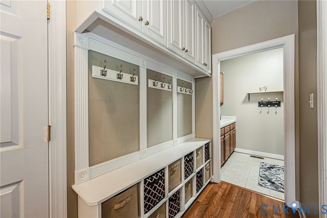 7557 Patriots Landing Pl, Quinton, VA 23141