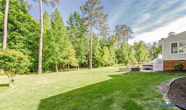 7557 Patriots Landing Pl, Quinton, VA 23141