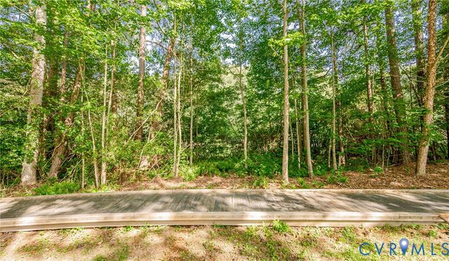 7557 Patriots Landing Pl, Quinton, VA 23141