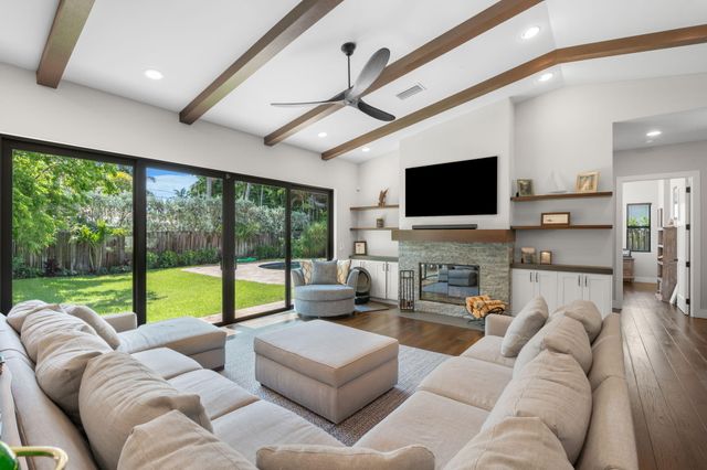 1716 Middle River Drive, Fort Lauderdale, FL 33305